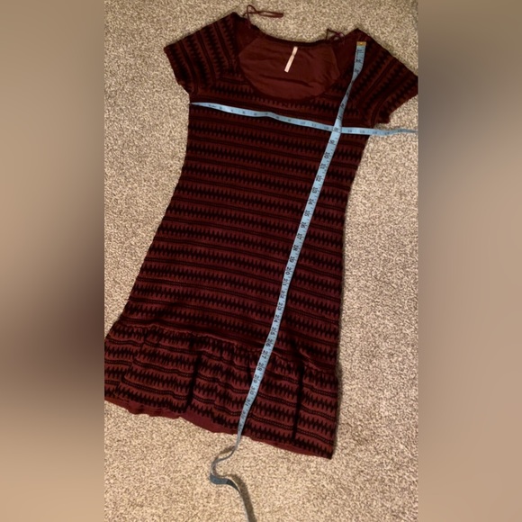 Dress - Picture 5 of 5